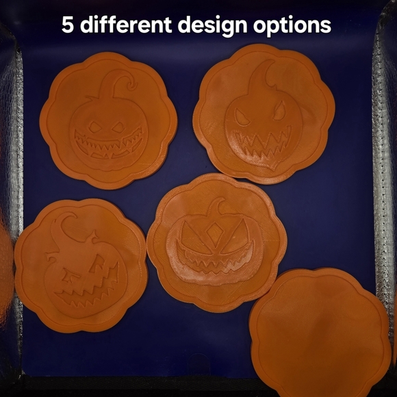 Jack-o'-lantern Coasters With Pumpkin Holder - Picture 4 of 8